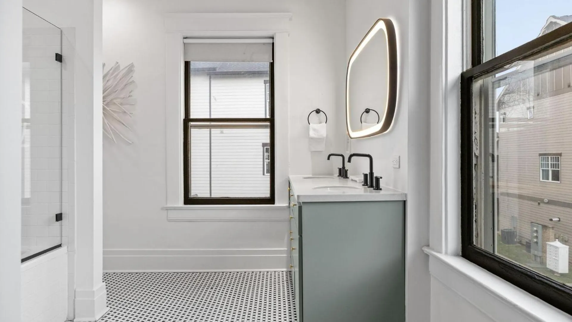 Vakantiehuis Southern Elegance-Private Hot Tub-Walk To 12 S Nashville